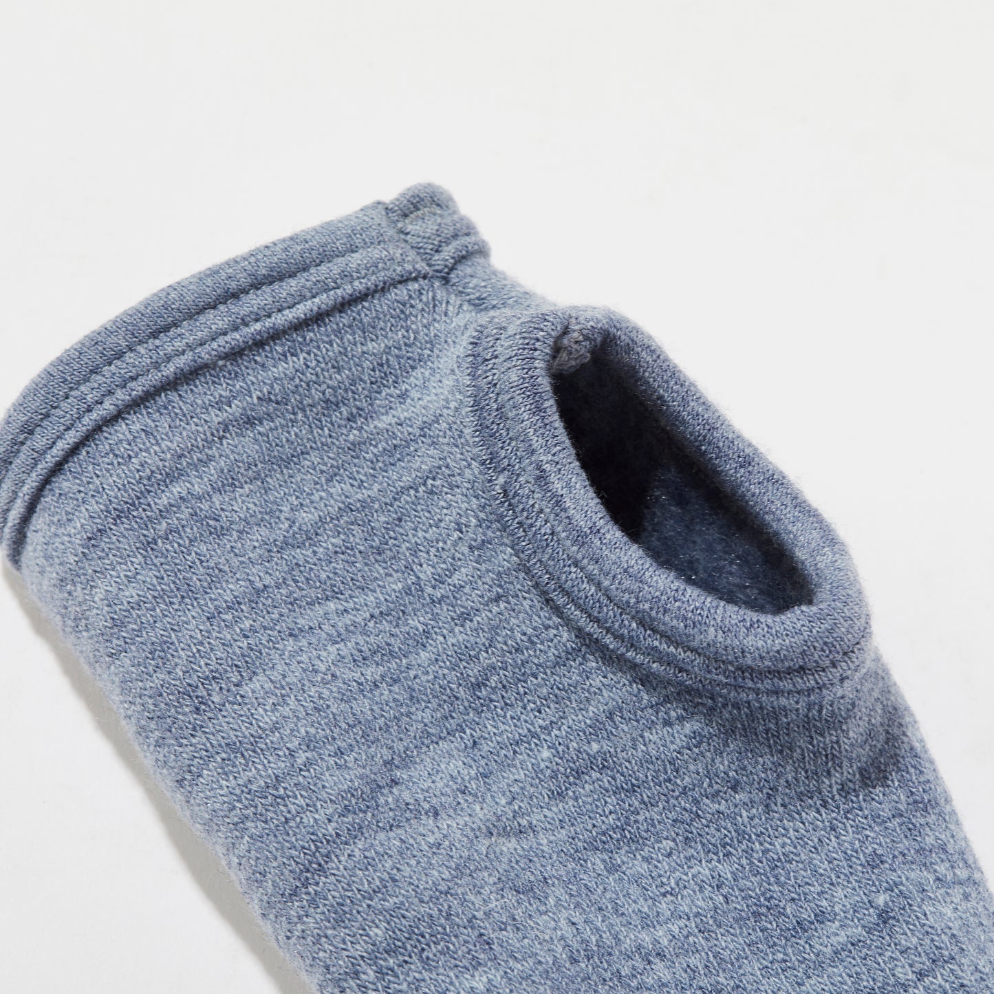 ANTARCTICA WRIST WARMER