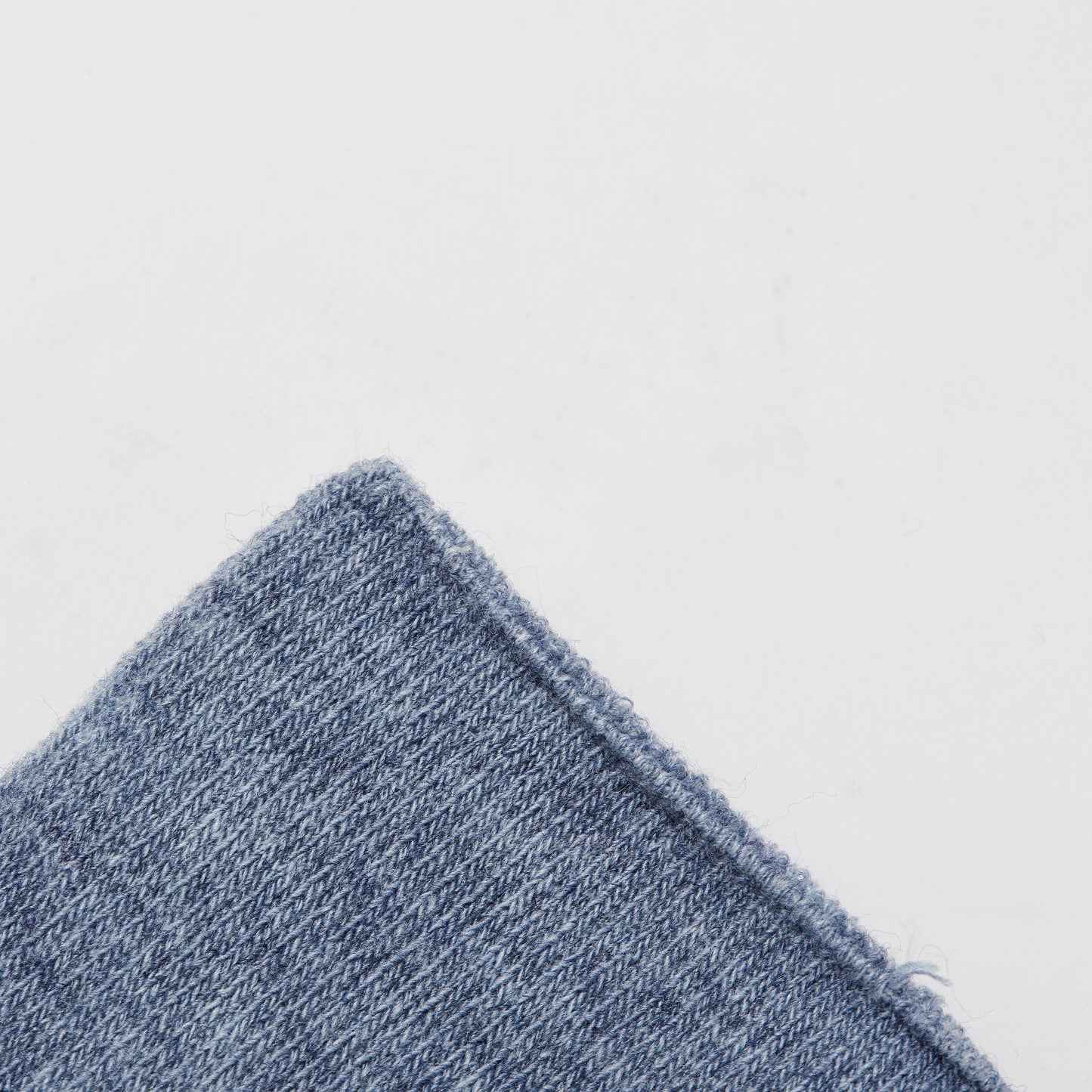 ANTARCTICA WRIST WARMER